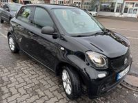 Gebraucht Smart ForFour 71 PS (52 kW) 2016 Schwarz Kleinwagen