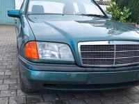 Brugt Mercedes C200 75 HK (55 kW) 1994 Grøn Sedan