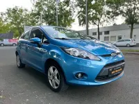 Gebraucht Ford Fiesta Trend 60 PS (44 kW) 2010 Blau Kleinwagen