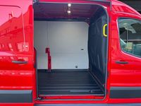 Neu Ford Transit Trend 131 PS (96 kW) 2026 Race red uni Limousine