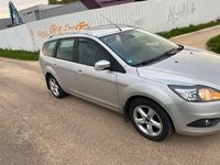 Usata Ford Focus 109 CV (80 kW) 2010 Grigio Station wagon