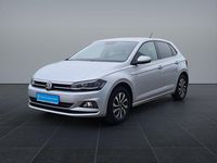 Gebraucht VW Polo Active 110 PS (80 kW) 2021 Reflexsilber metallic Kleinwagen