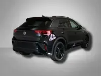 Second-hand VW T-Roc R-line 150 CP (110 kW) 2025 Andere SUV