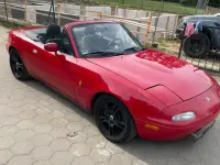 Używany Mazda MX5 90 KM (66 kW) 1998 Czerwony Kabriolet