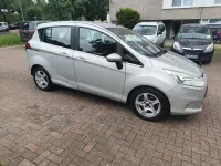 Używany Ford B-MAX Trend 95 KM (69 kW) 2015 Srebrny Minivan
