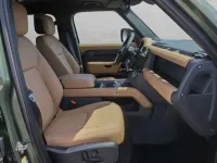 Nouă Land Rover Defender HSE Dynamic 349 CP (256 kW) 2026 Verde SUV