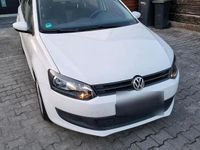 Gebraucht VW Polo 60 PS (44 kW) 2010 Weiß Kleinwagen