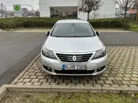 Używany Renault Latitude 140 KM (102 kW) 2011 Srebrny Sedan/Limuzyna