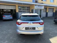 Gebraucht Renault Mégane GrandTour Experience 101 PS (74 kW) 2017 Grau Kombi