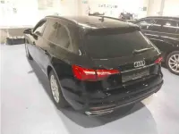 Używany Audi A4 Basis 150 KM (110 kW) 2022 Czarny Kombi