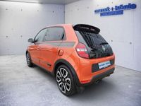 gebraucht Renault Twingo ENERGY TCe 110 GT Techno Paket mit Touch-Navi R-Link Rückkamera Sitzhzg. Dach Striping Sound Paket Aluped.