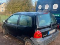Second-hand Renault Twingo 58 CP (42 kW) 2002 Negru Hatchback