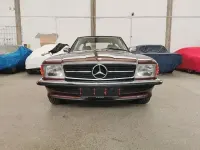 Gebraucht Mercedes 560 227 PS (166 kW) 1986 Rot Cabrio