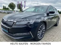 Gebraucht Skoda Superb LAURIN & KLEMENT 218 PS (160 kW) 2023 Black magic Kombi