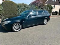 Gebraucht BMW 523 190 PS (139 kW) 2008 Schwarz Kombi