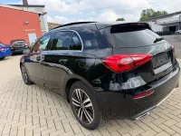 Gebraucht Mercedes A200 150 PS (110 kW) 2021 Schwarz Limousine