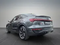 Gebraucht Audi Q8 Sportback e-tron S-Line 300 kW (408 PS) 2023 Daytonagrau perleffekt SUV