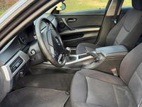 Second-hand BMW 320 170 CP (125 kW) 2006 Gri Berlinǎ