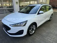 Gebraucht Ford Focus 125 PS (91 kW) 2022 Frozen white Kombi