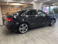 gebraucht Audi A3 Lim. 30 TDI design*Stronic/NaviMMI+/ALU/Leder