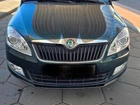 Gebraucht Skoda Roomster 105 PS (77 kW) 2011 Gold Van / Kleinbus