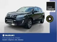 Neu Suzuki Vitara 129 PS (94 kW) 2026 Schwarz (cosmic black pearl) SUV
