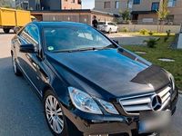 Second-hand Mercedes E200 184 CP (135 kW) 2010 Negru Coupe