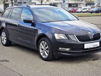 gebraucht Skoda Octavia OctaviaCOMBI 1.6 TDI DSG PREMIUM EDITION I VOLL