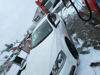 Gebraucht VW Passat Trendline 140 PS (102 kW) 2012 Weiß Limousine