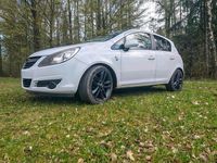 Używany Opel Corsa Edition 90 KM (66 kW) 2010 Biały Hatchback