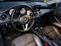 Gebraucht Mercedes CLA200 136 PS (100 kW) 2014 Silber Coupé