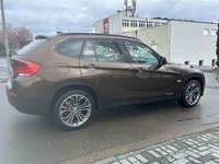 gebraucht BMW X1 SDrive 20d 2.0. Diesel 18 Zoll Felgen TÜV Neu
