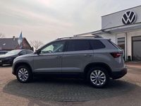 Gebraucht Skoda Karoq Selection 150 PS (110 kW) 2025 Grau SUV