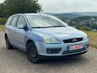 Gebraucht Ford Focus Trend 116 PS (85 kW) 2005 Blau Limousine