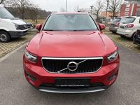Gebraucht Volvo XC40 Momentum 190 PS (139 kW) 2018 Rot SUV