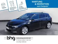 Gebraucht VW Golf VIII Style 131 PS (96 kW) 2024 Schwarz Limousine