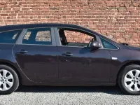 Używany Opel Astra 140 KM (102 kW) 2012 Brązowy Kombi