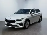 Neu Skoda Scala 150 PS (110 kW) 2026 Moon weiß metallic Kleinwagen