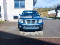 Gebraucht Nissan Navara 190 PS (139 kW) 2011 Grau Pickup