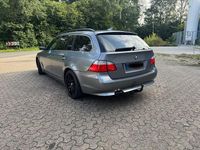 Gebraucht BMW 525 Performance 197 PS (144 kW) 2008 Grau Kombi