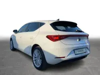 Usado Seat Leon XCELLENCE 204 CV (150 kW) 2023 Blanco Berlina