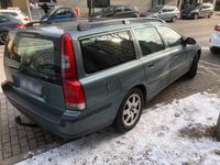 Używany Volvo V70 163 KM (119 kW) 2001 Niebieski Kombi