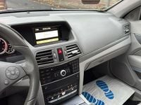 Gebraucht Mercedes E200 184 PS (135 kW) 2010 Weiß Coupé