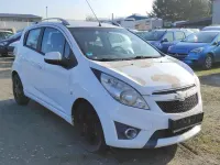 Używany Chevrolet Spark LT 82 KM (60 kW) 2012 Biały Hatchback