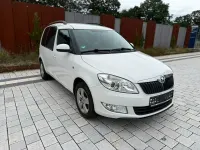 Gebraucht Skoda Roomster 86 PS (63 kW) 2014 Weiß Van / Kleinbus