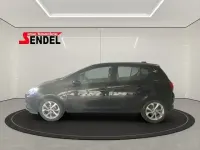 Używany Opel Corsa Active 101 KM (74 kW) 2017 Czarny Sedan/Limuzyna
