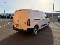 Neu Fiat Doblò 131 PS (96 kW) 2026 Weiß Van / Kleinbus