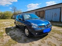 Second-hand Renault Clio II 75 CP (55 kW) 2003 Albastru Hatchback