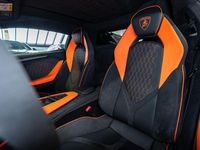 Neu Lamborghini Revuelto 1016 PS (747 kW) 2025 Orange Coupé