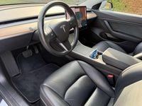 Gebraucht Tesla Model 3 152 kW (208 PS) 2019 Silber Limousine